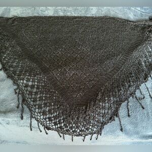 Chic Black Lace Triangle Wrap